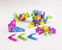 SMALL PEGS