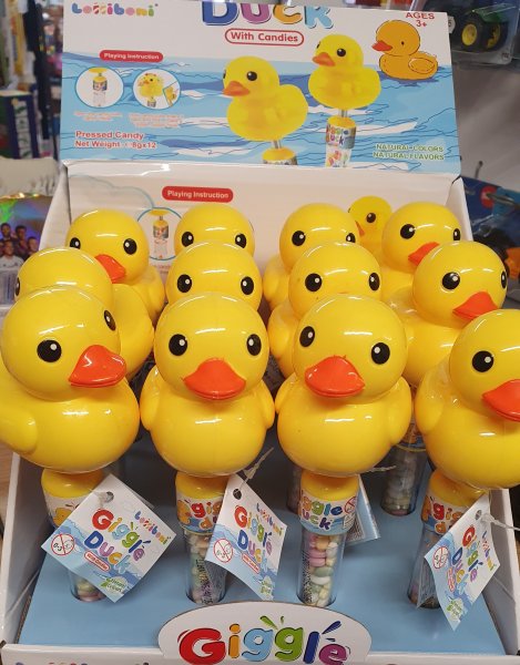 Giggle Duck with Candies